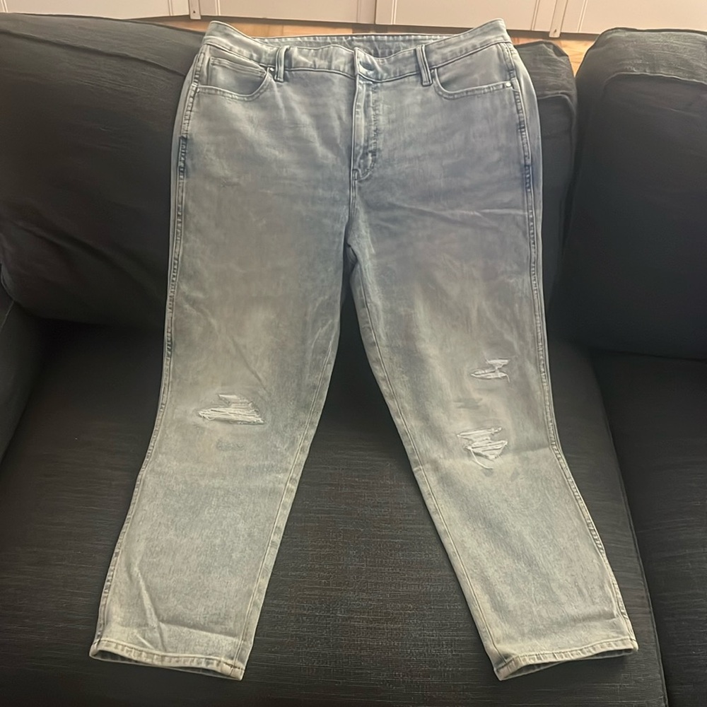 WHBM stretch sculpt straight crop, size 14